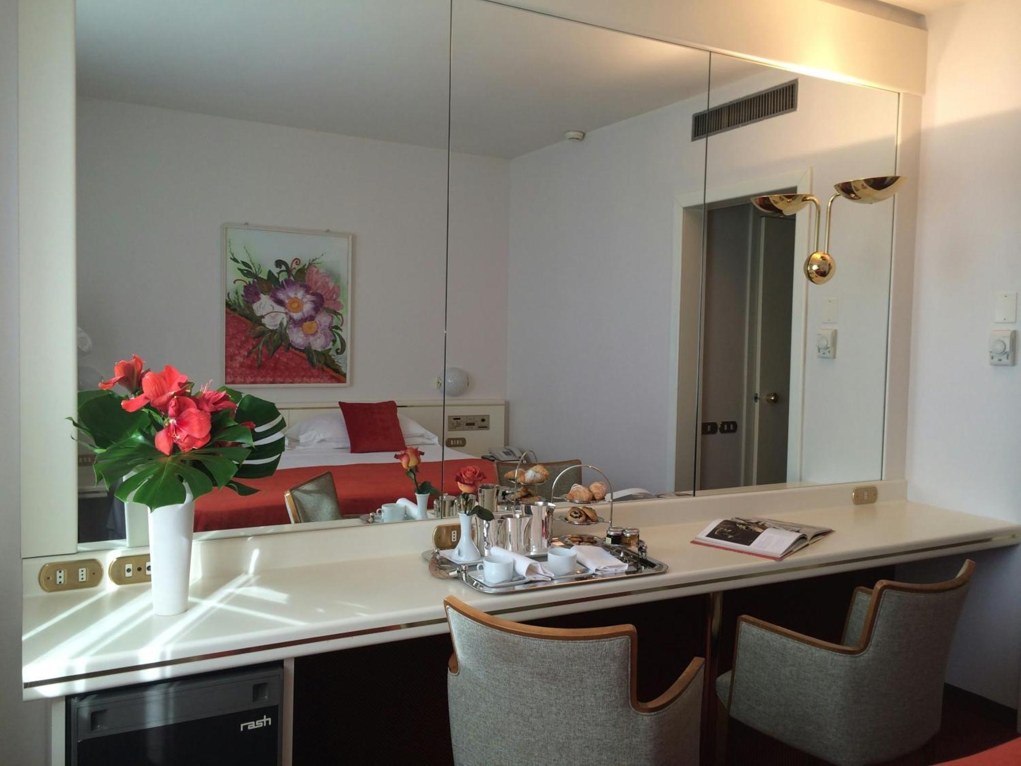 Superior Double or Twin Room,1729994583:JPEG