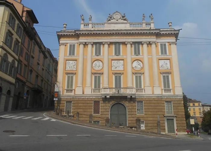 Jackie O' A La MaisonAlbergo